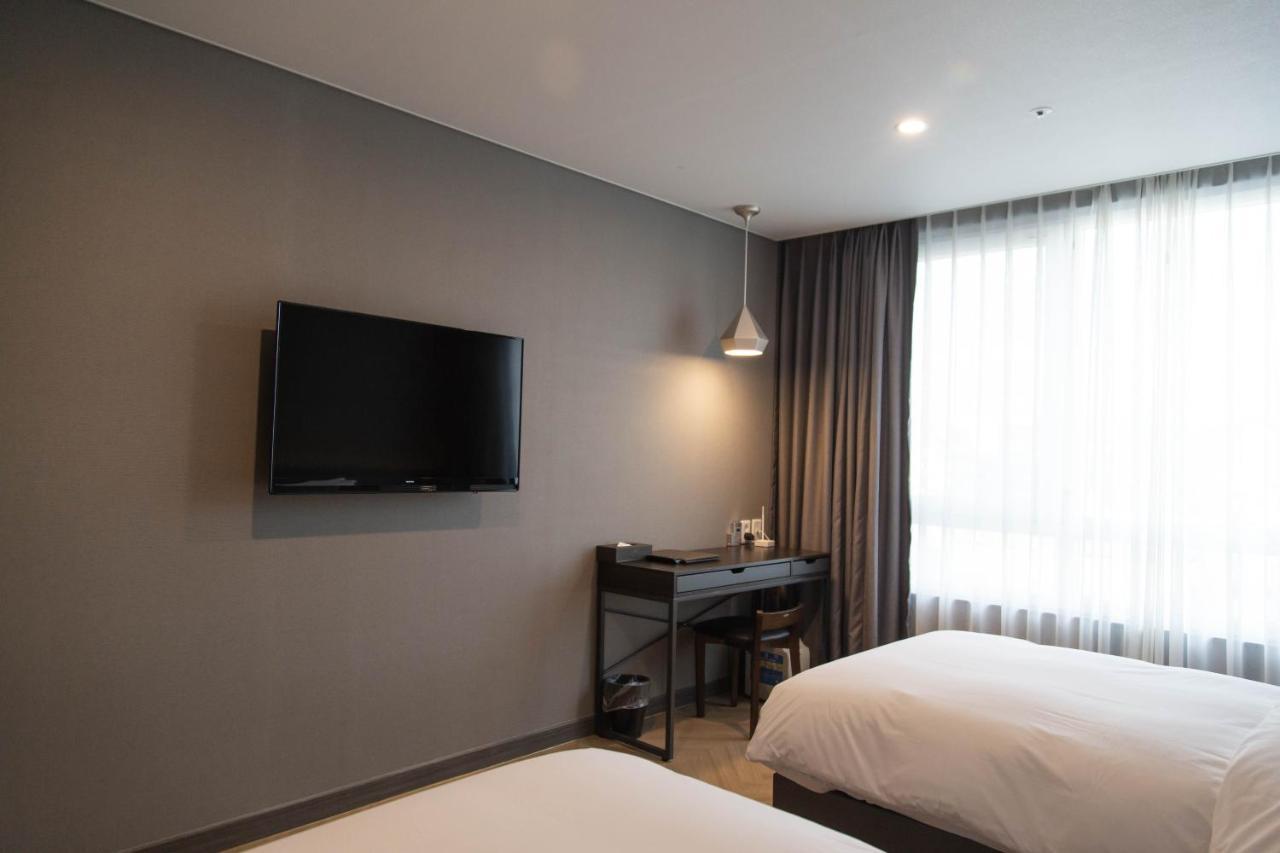 Hotel Daoom Ilsan Ni Zewnętrze zdjęcie